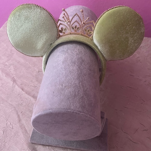 ✨ RARE Disney x BaubleBar Princess Tiana Minnie Ears ✨ main image 4